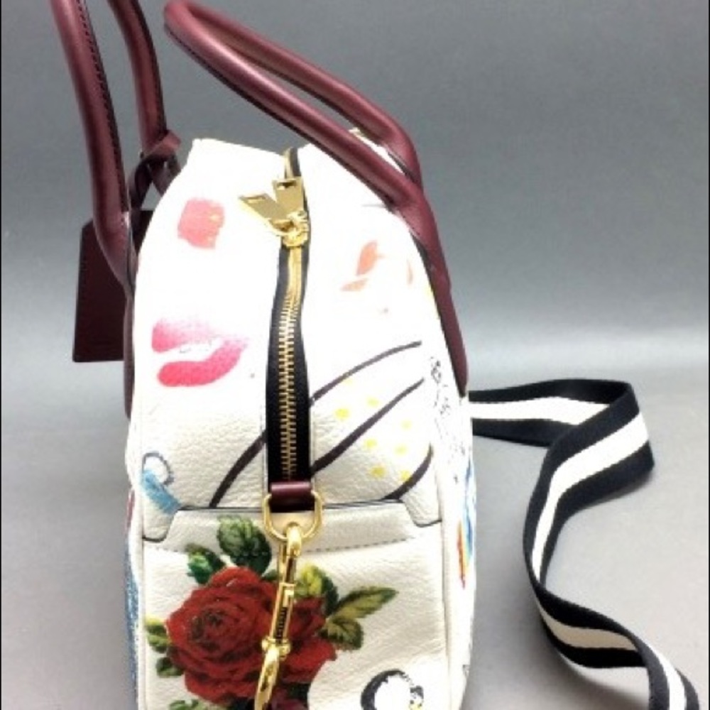 !! Sold !! - Picture 4 of 8